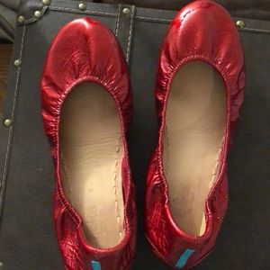 Tieks patent Red Diamond flats - size 9